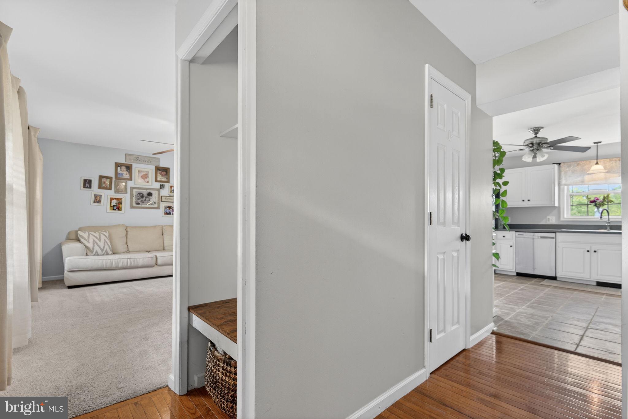 COLUMBIA - Residential