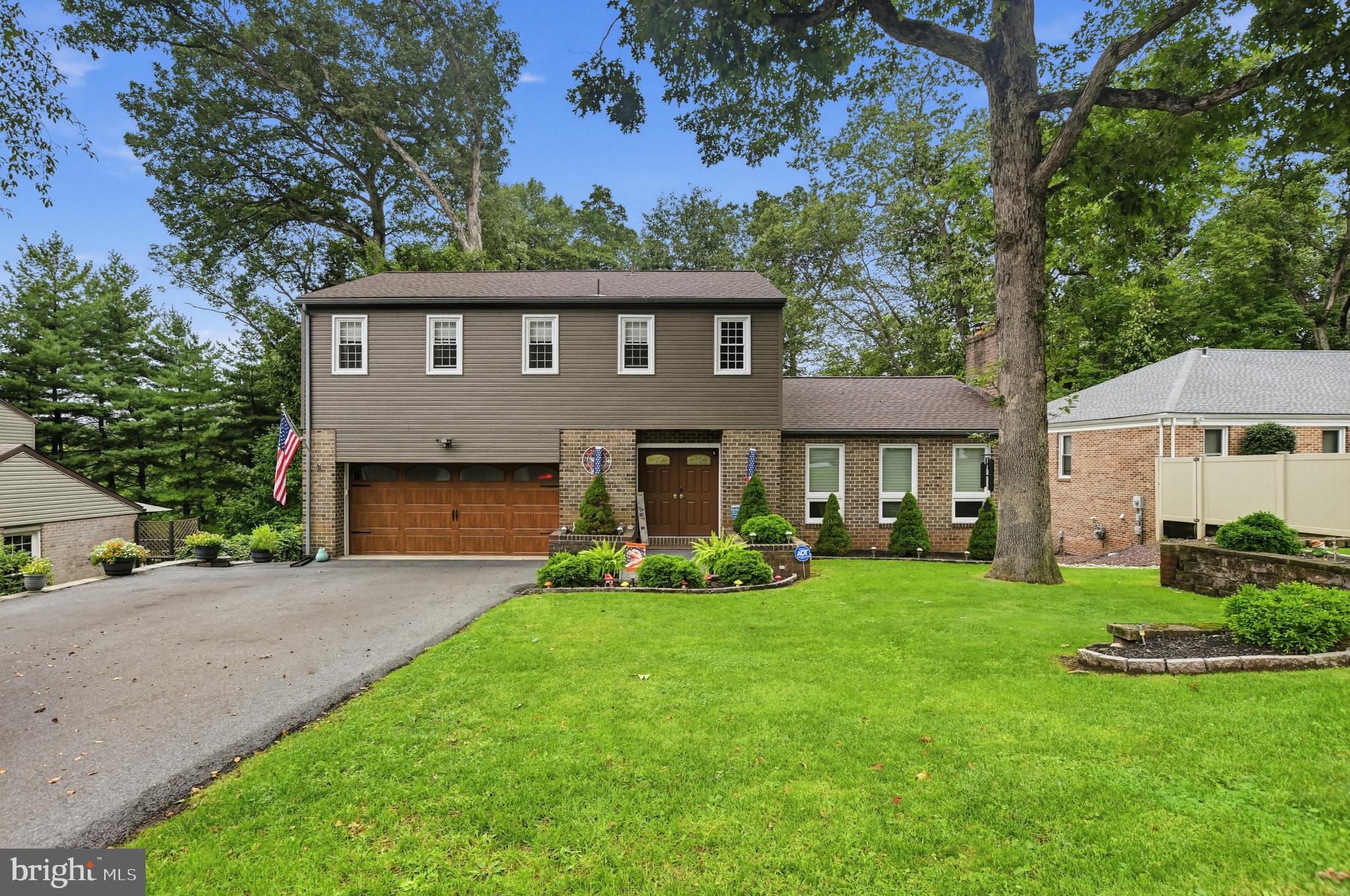 10 NASSAU CIRCLE