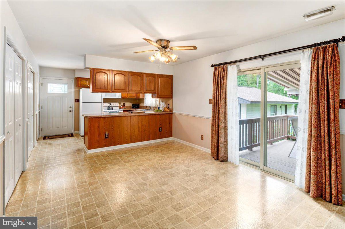 AQUIA HARBOUR - Residential