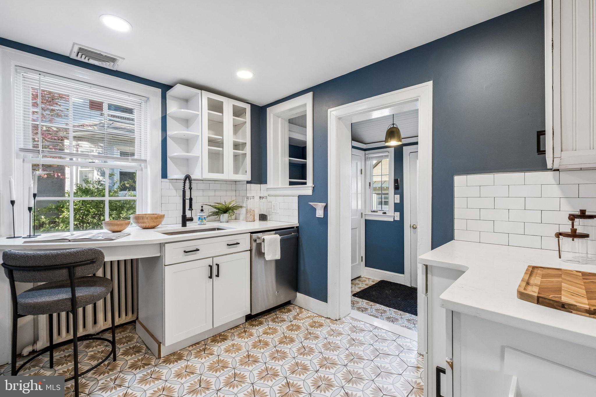 WEST WAYNE - Residential