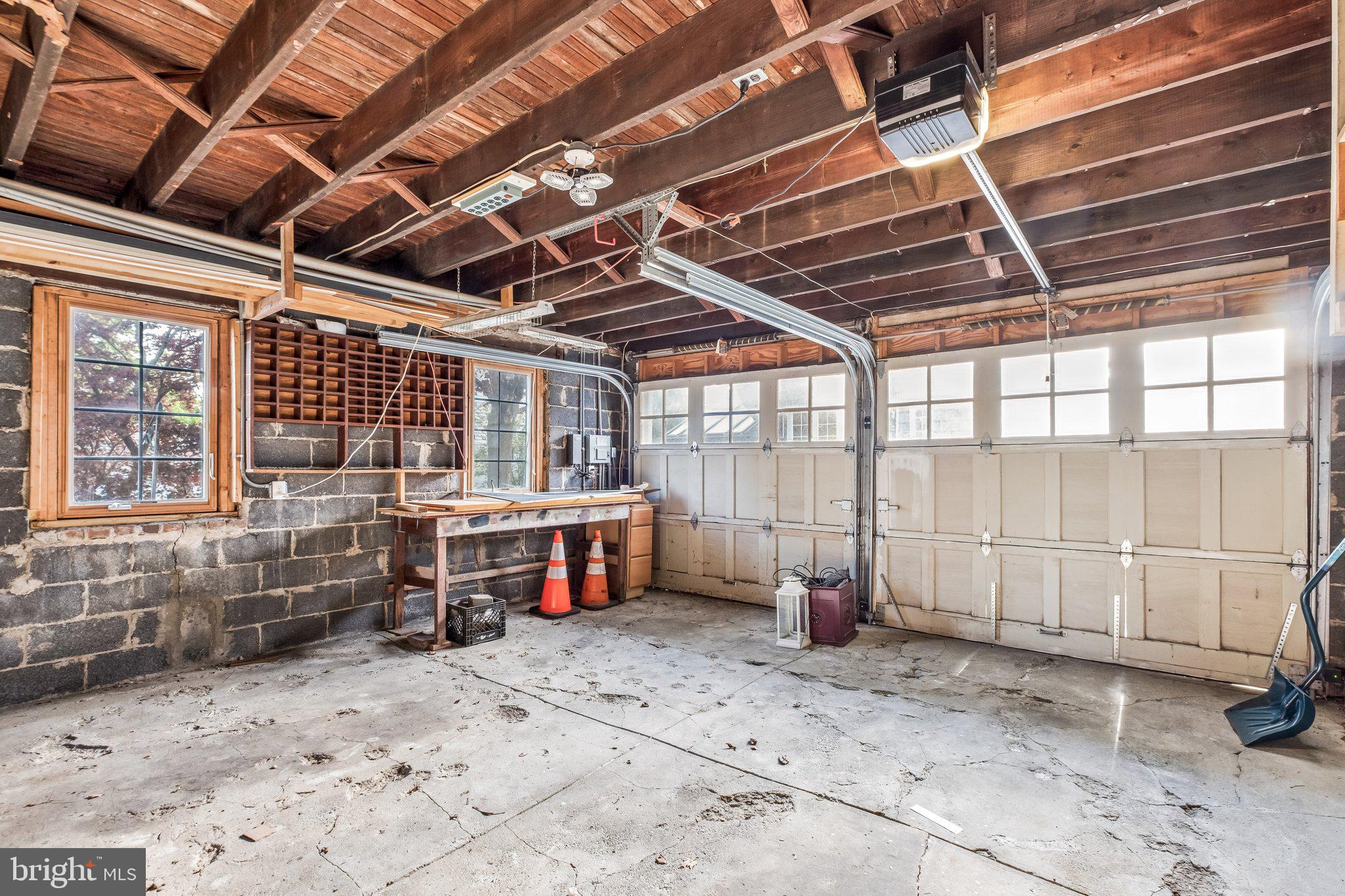 WEST WAYNE - Residential