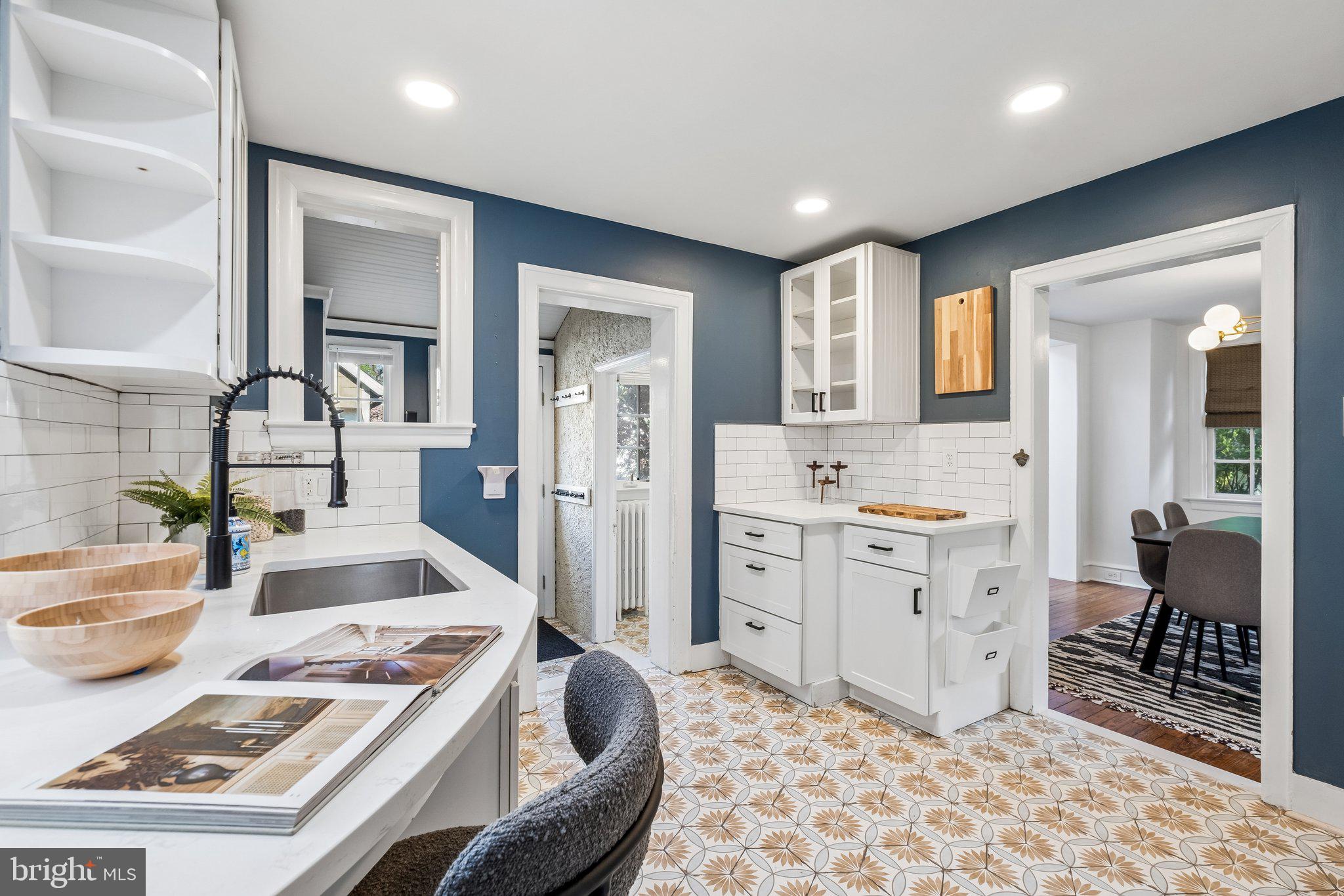 WEST WAYNE - Residential