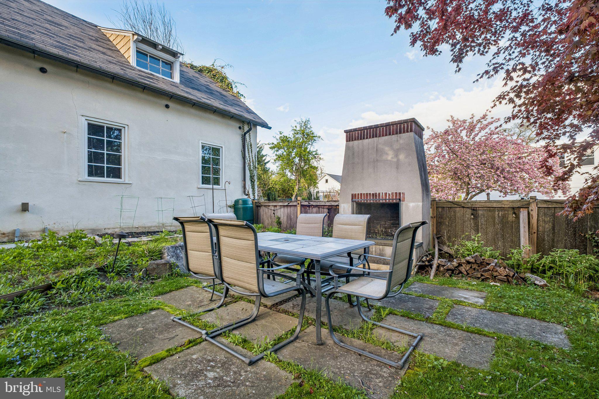 WEST WAYNE - Residential