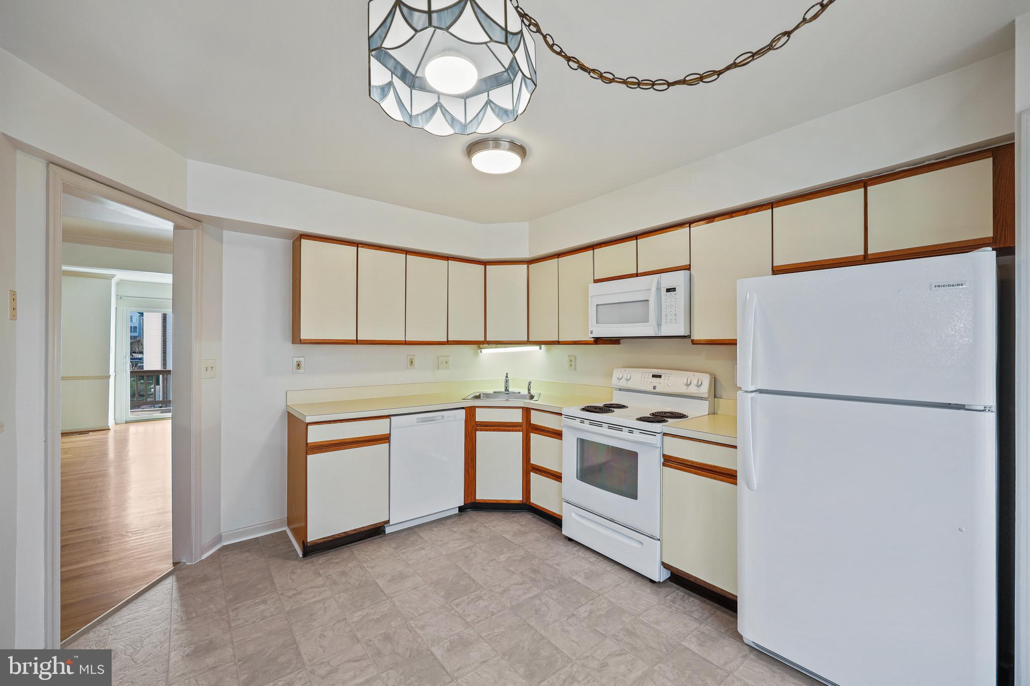 ELLICOTT MEADOWS - Residential