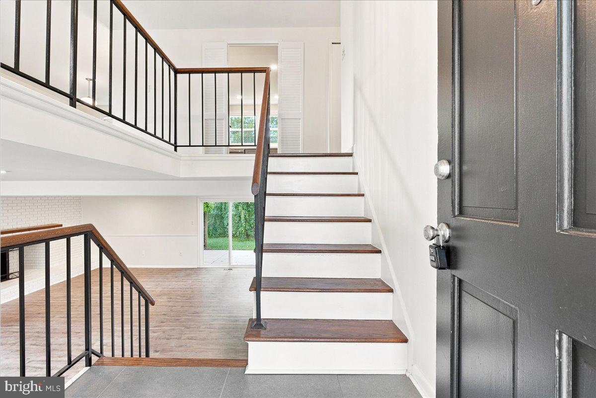 13143 MELVILLE LANE