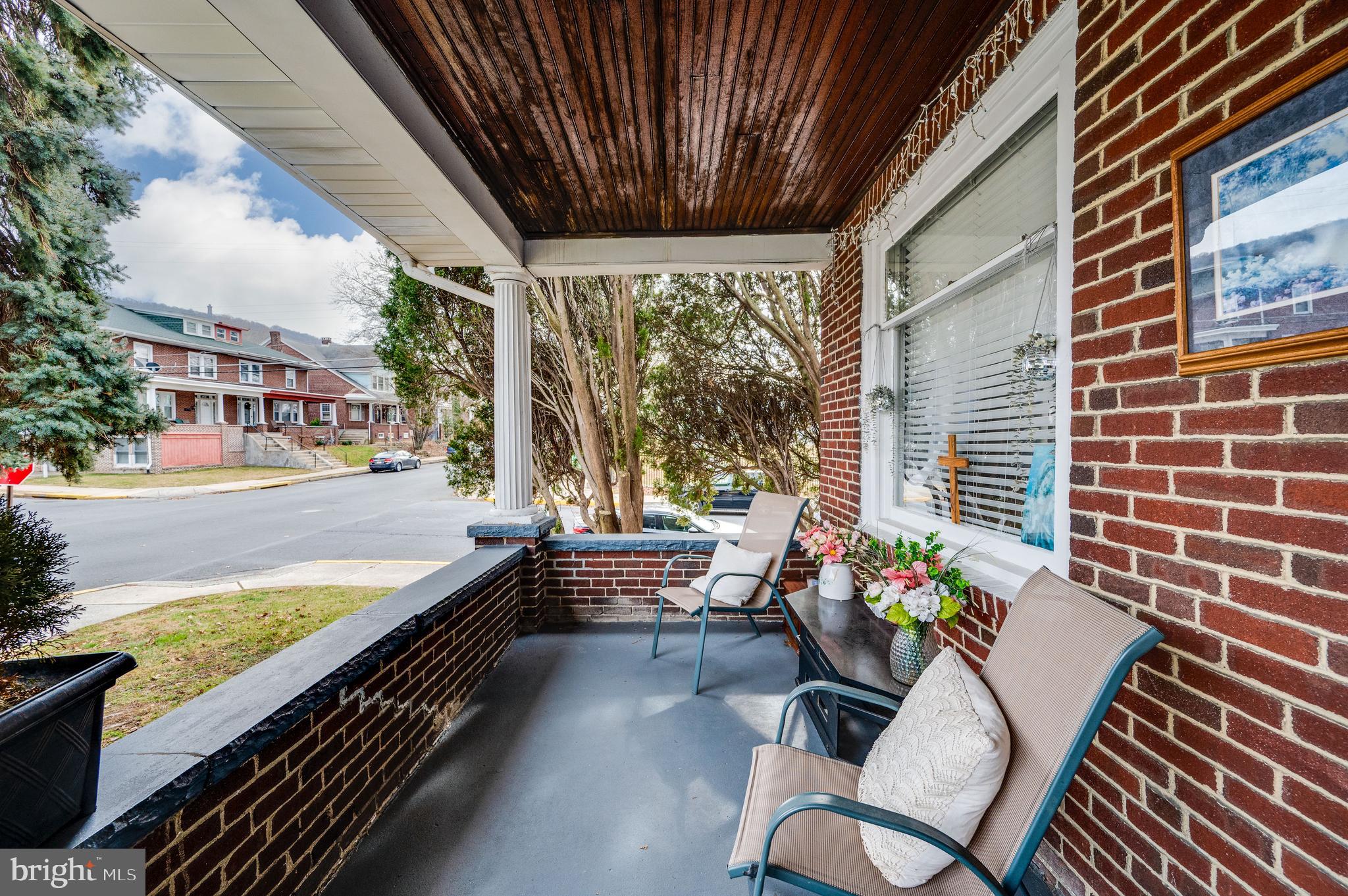 NORTHEAST READING - Residential