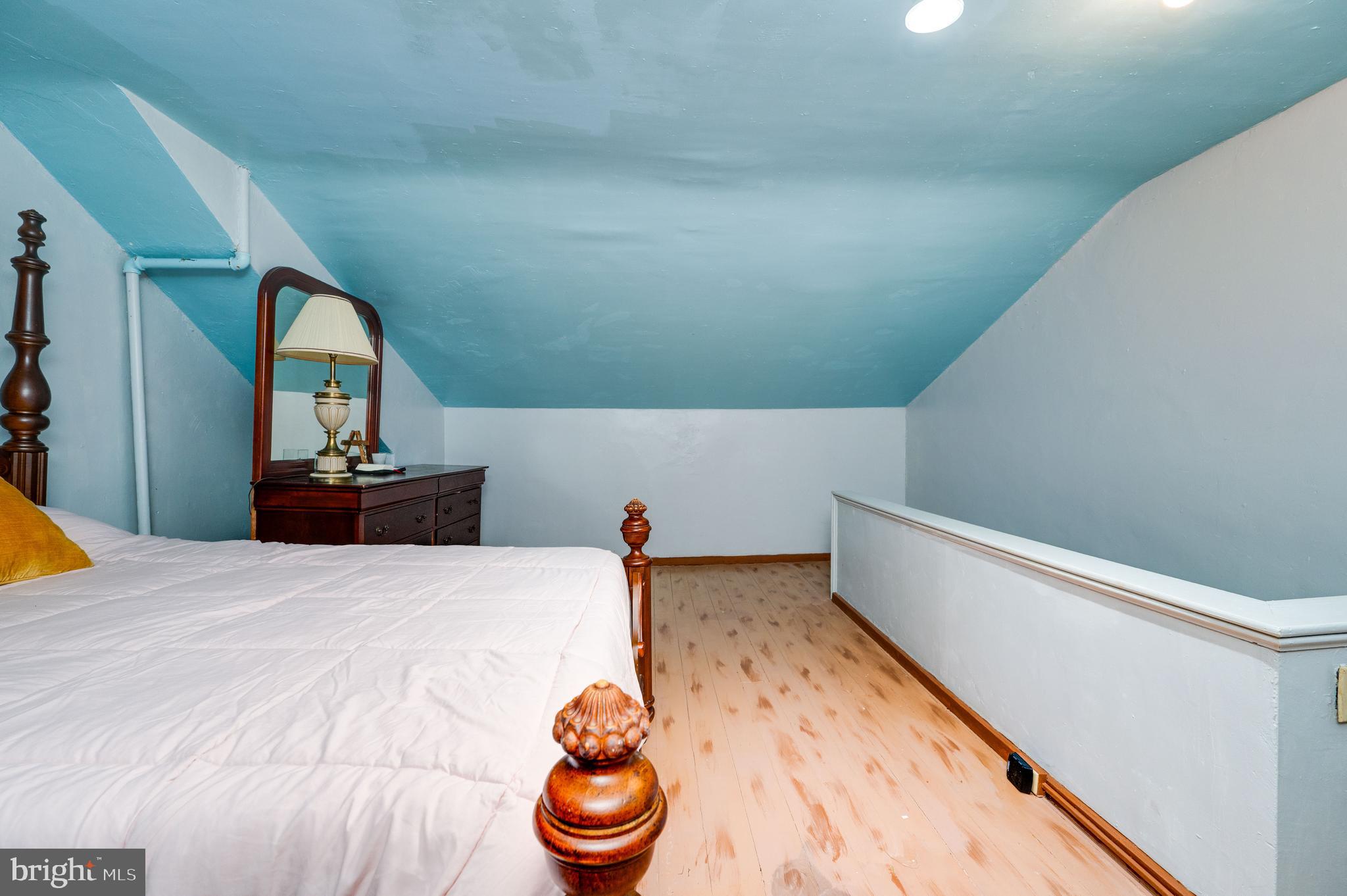 NORTHEAST READING - Residential