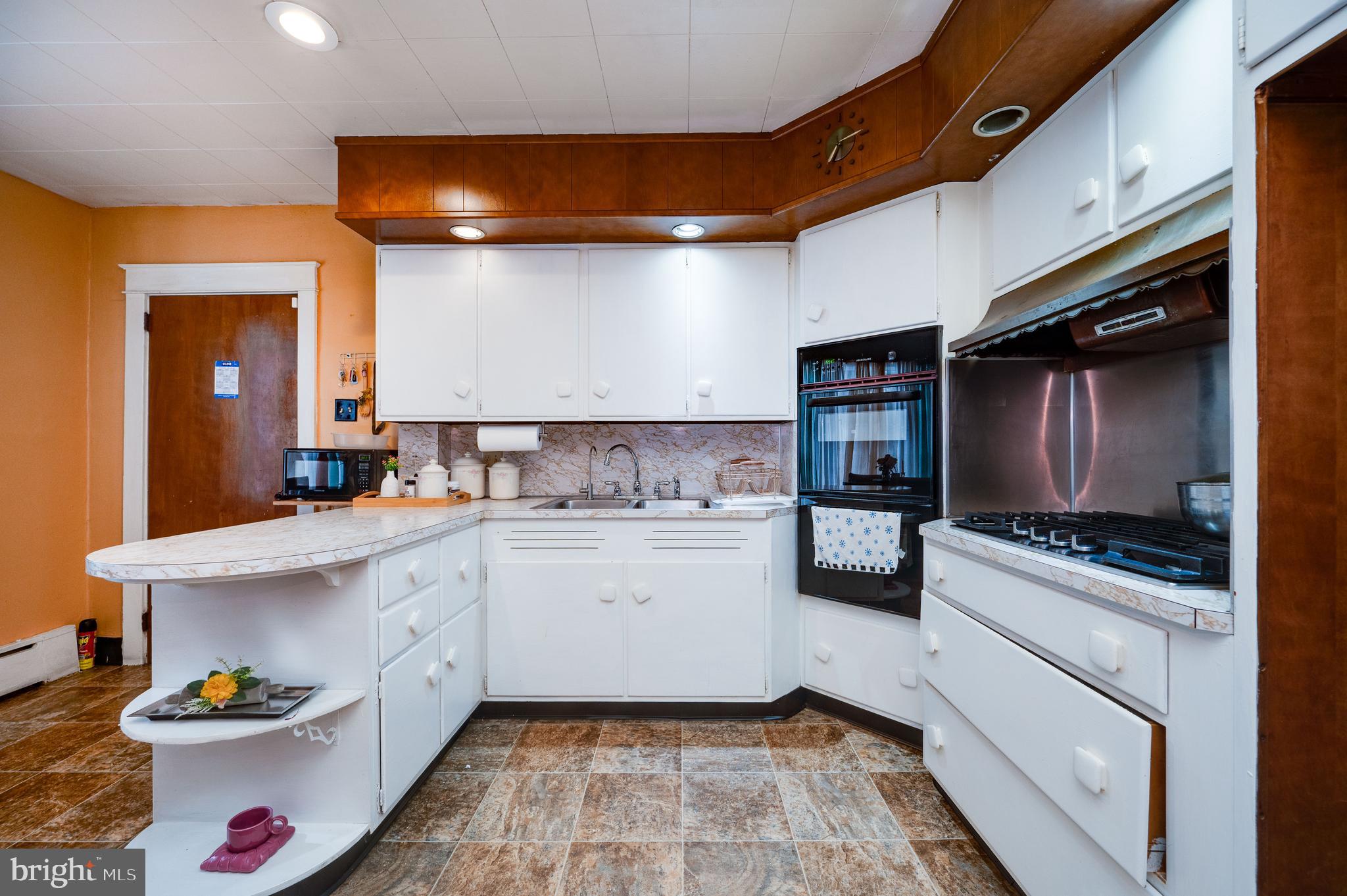 NORTHEAST READING - Residential