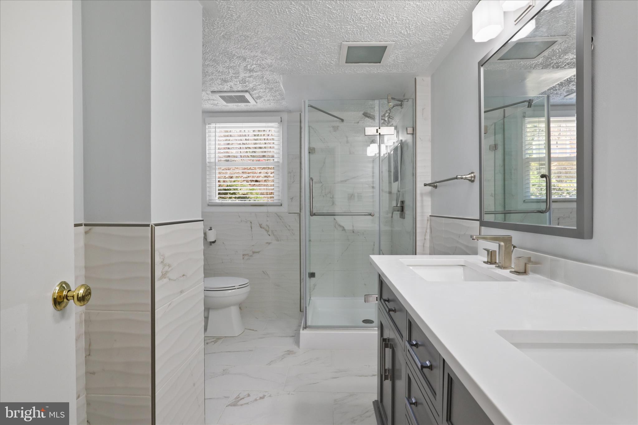 MANTUA - Residential Lease