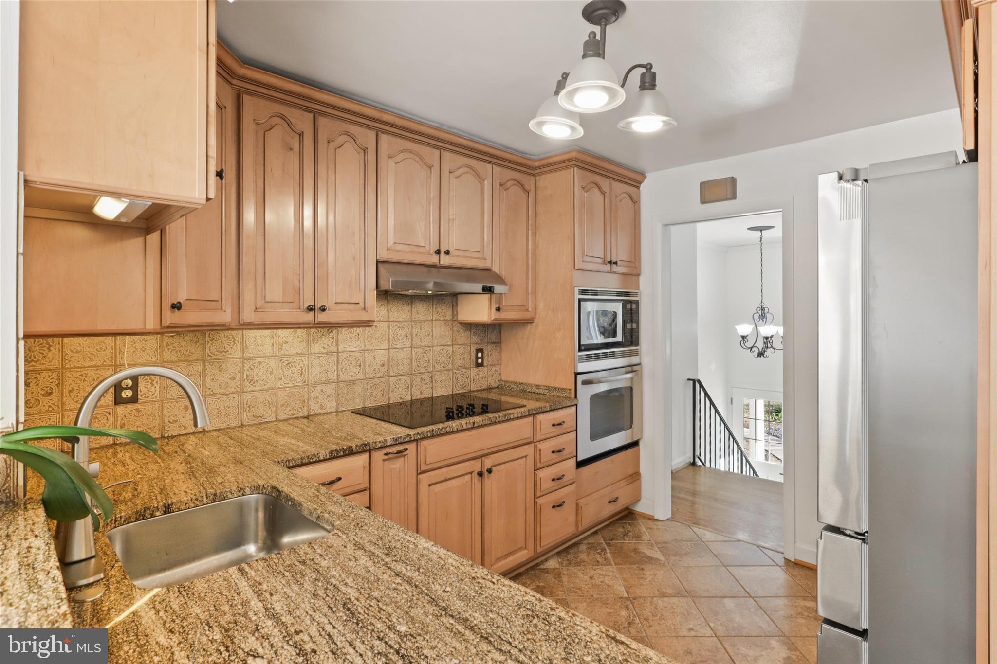 MANTUA - Residential Lease