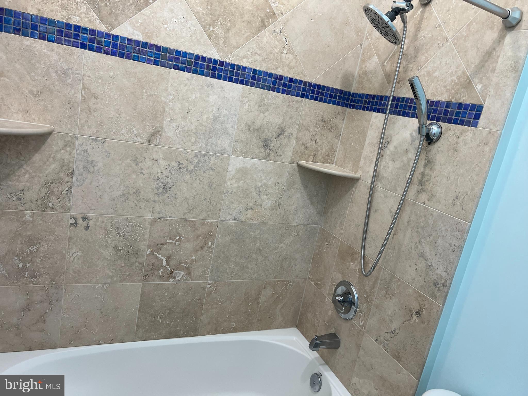 WESTMARKET - Residential