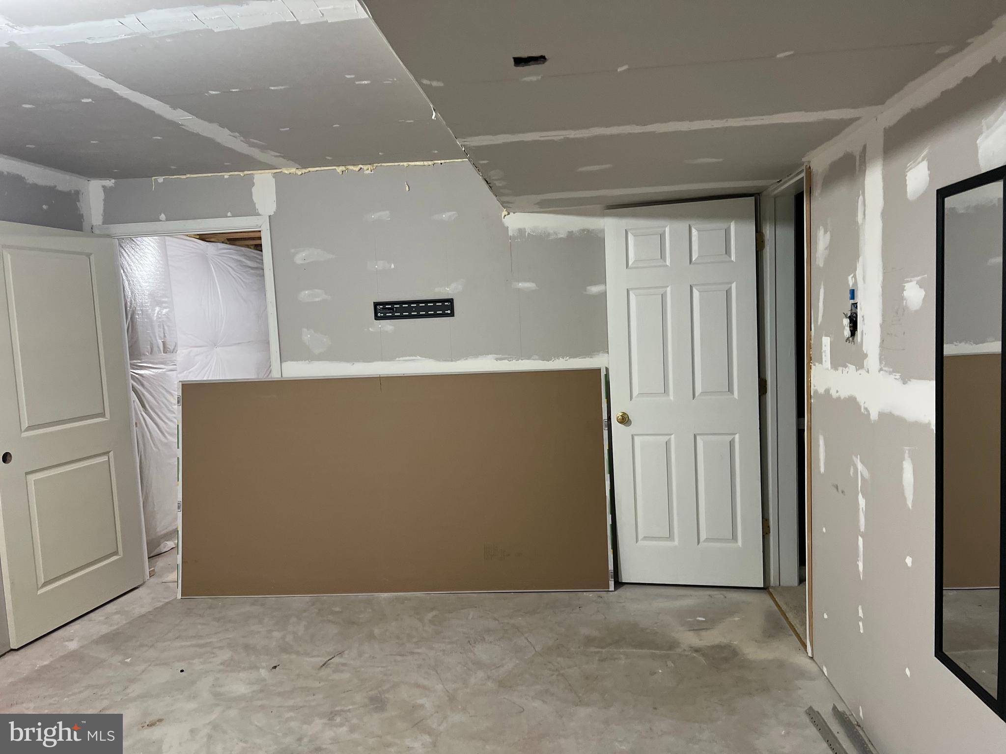 WESTMARKET - Residential