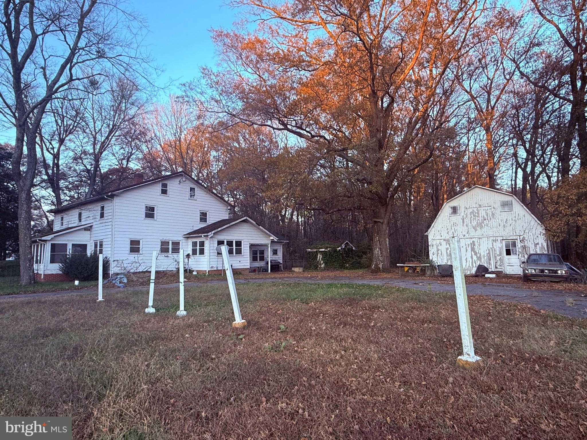 1212 PEARSONS CORNER ROAD