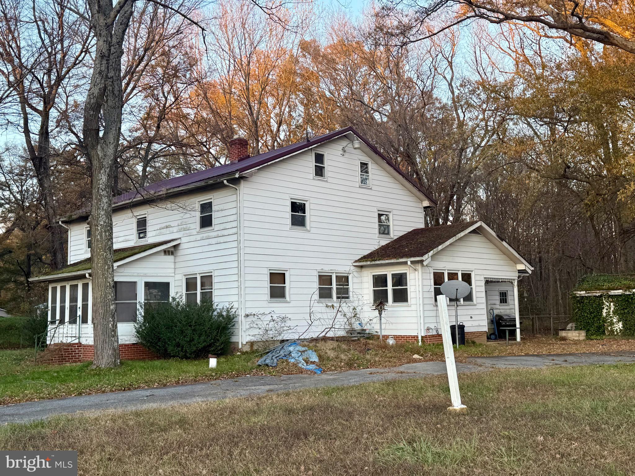 1212 PEARSONS CORNER ROAD