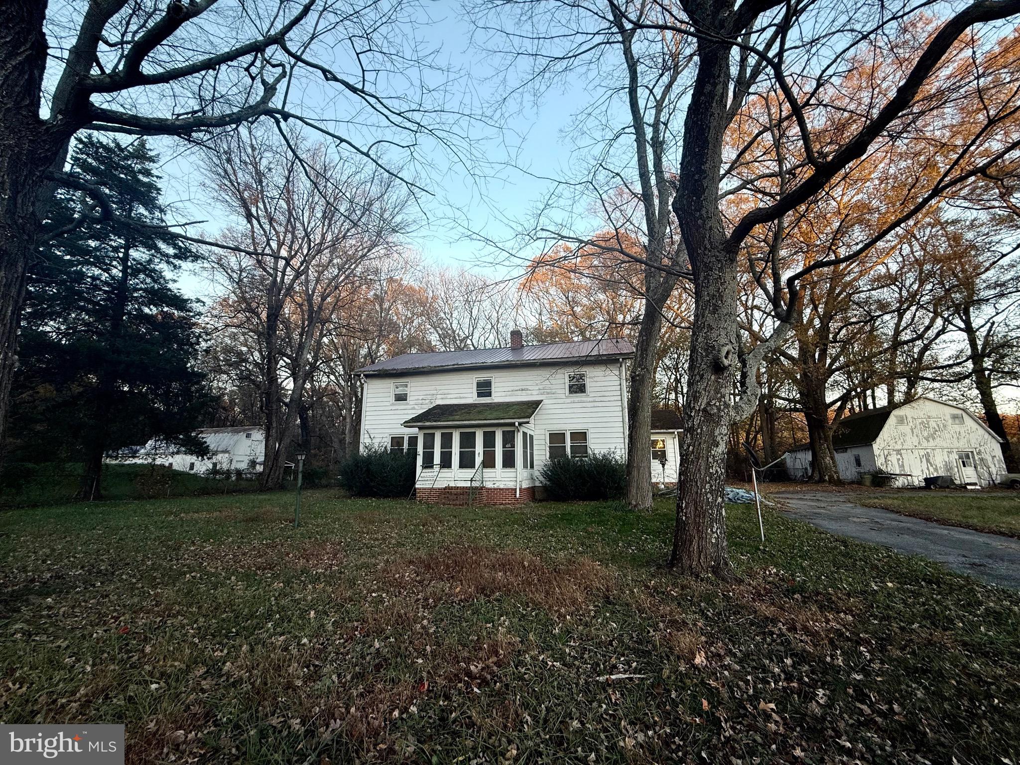 1212 PEARSONS CORNER ROAD