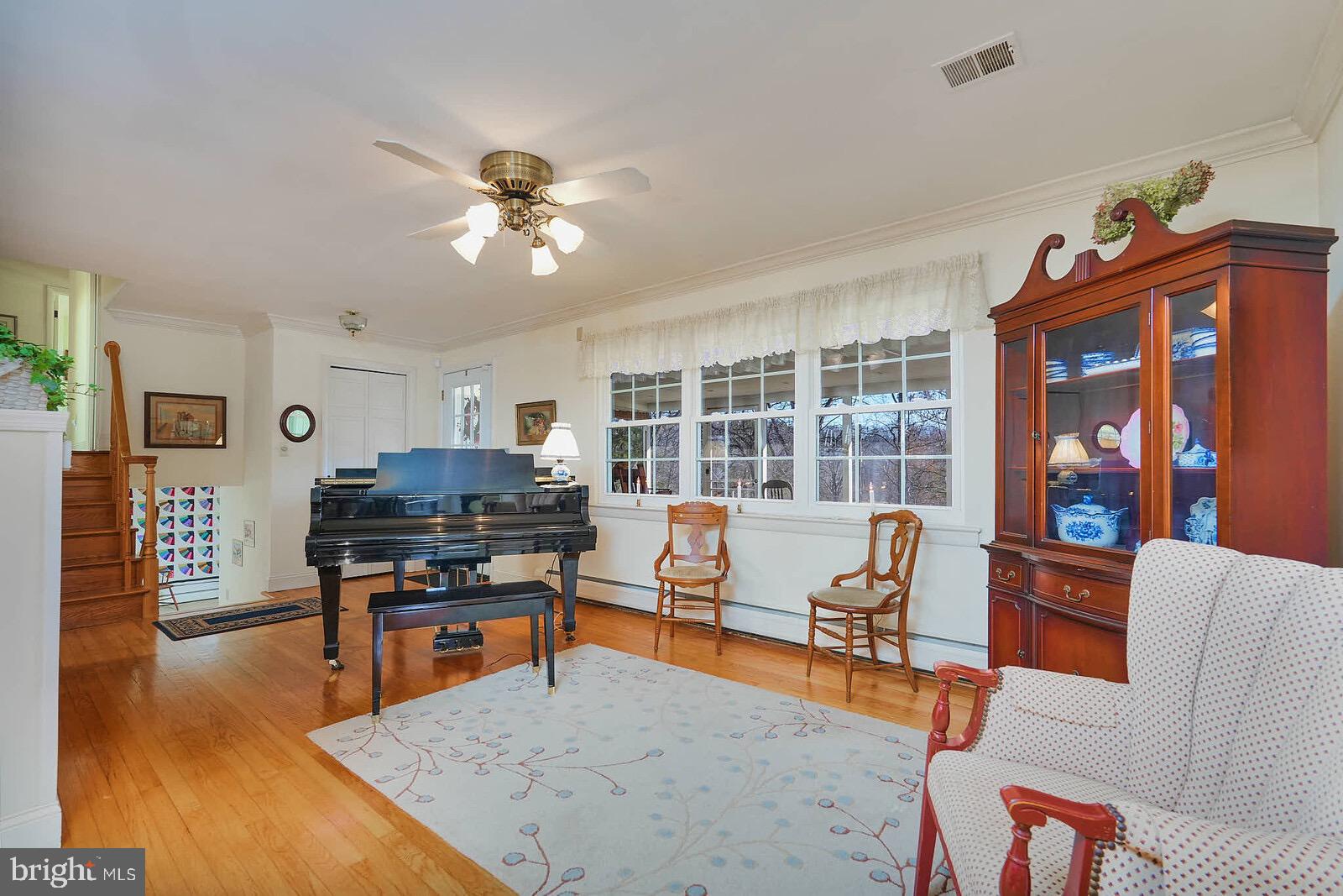 OLNEY OUTSIDE - Residential