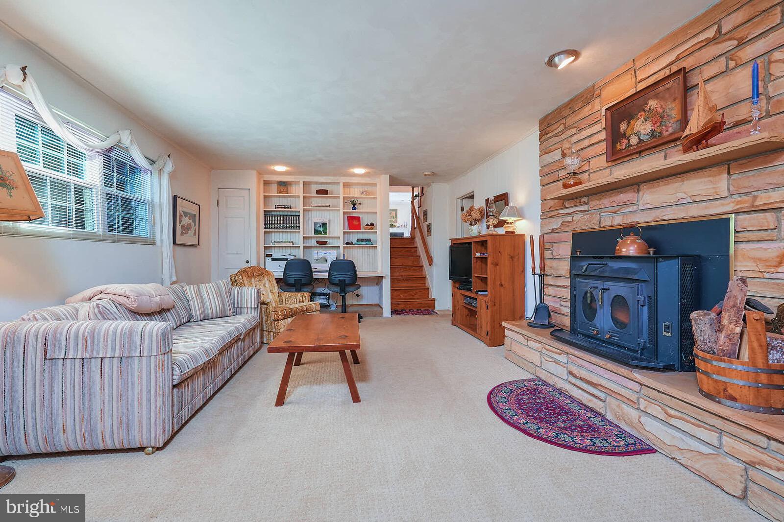 OLNEY OUTSIDE - Residential