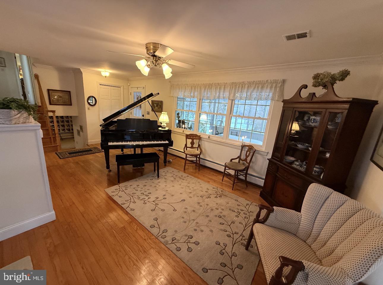 OLNEY OUTSIDE - Residential