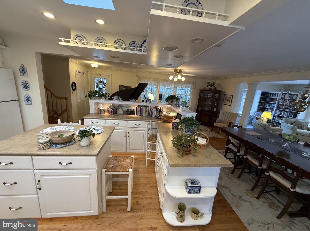 OLNEY OUTSIDE - Residential