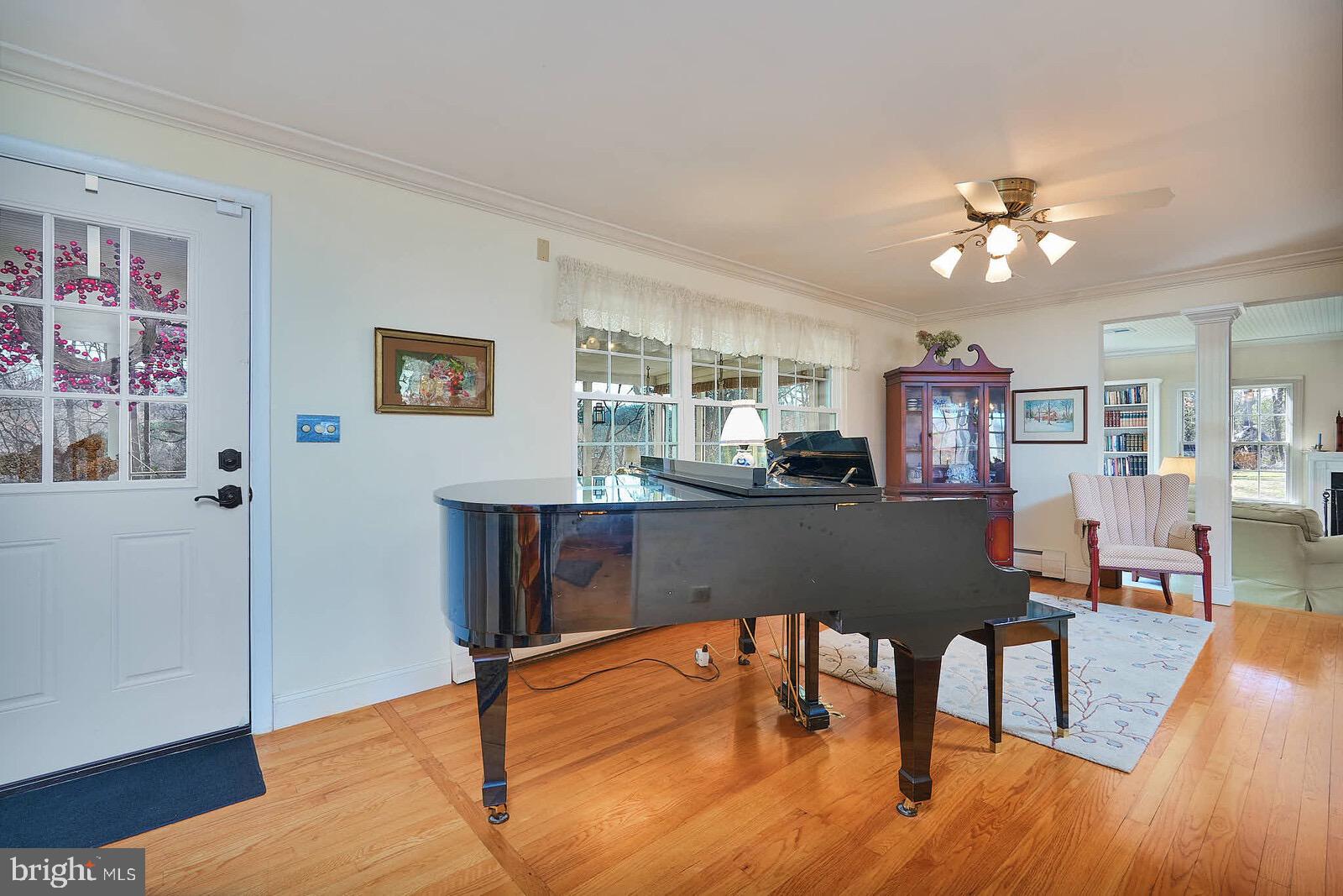 OLNEY OUTSIDE - Residential