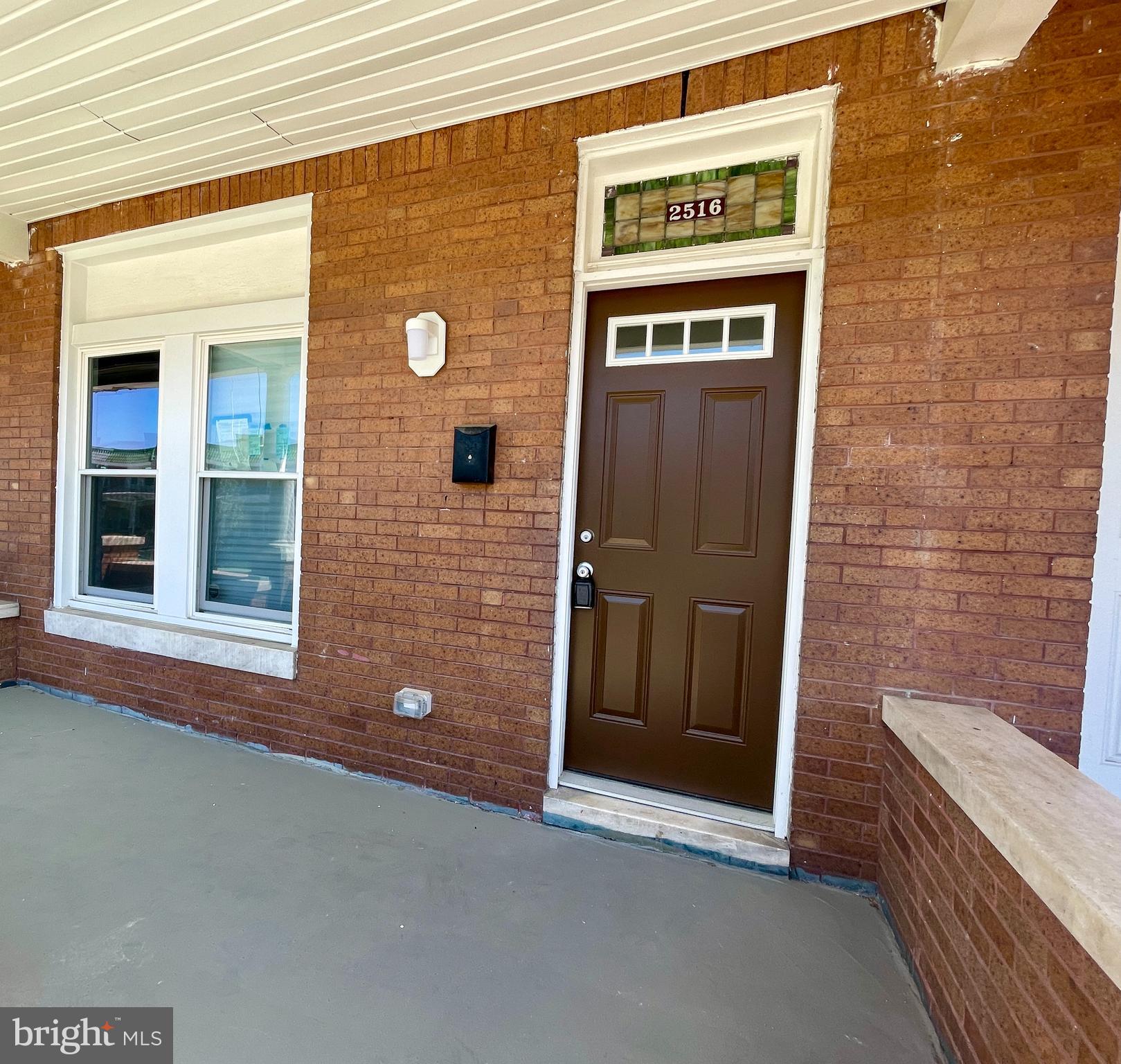 SANDTOWN-WINCHESTER - Residential