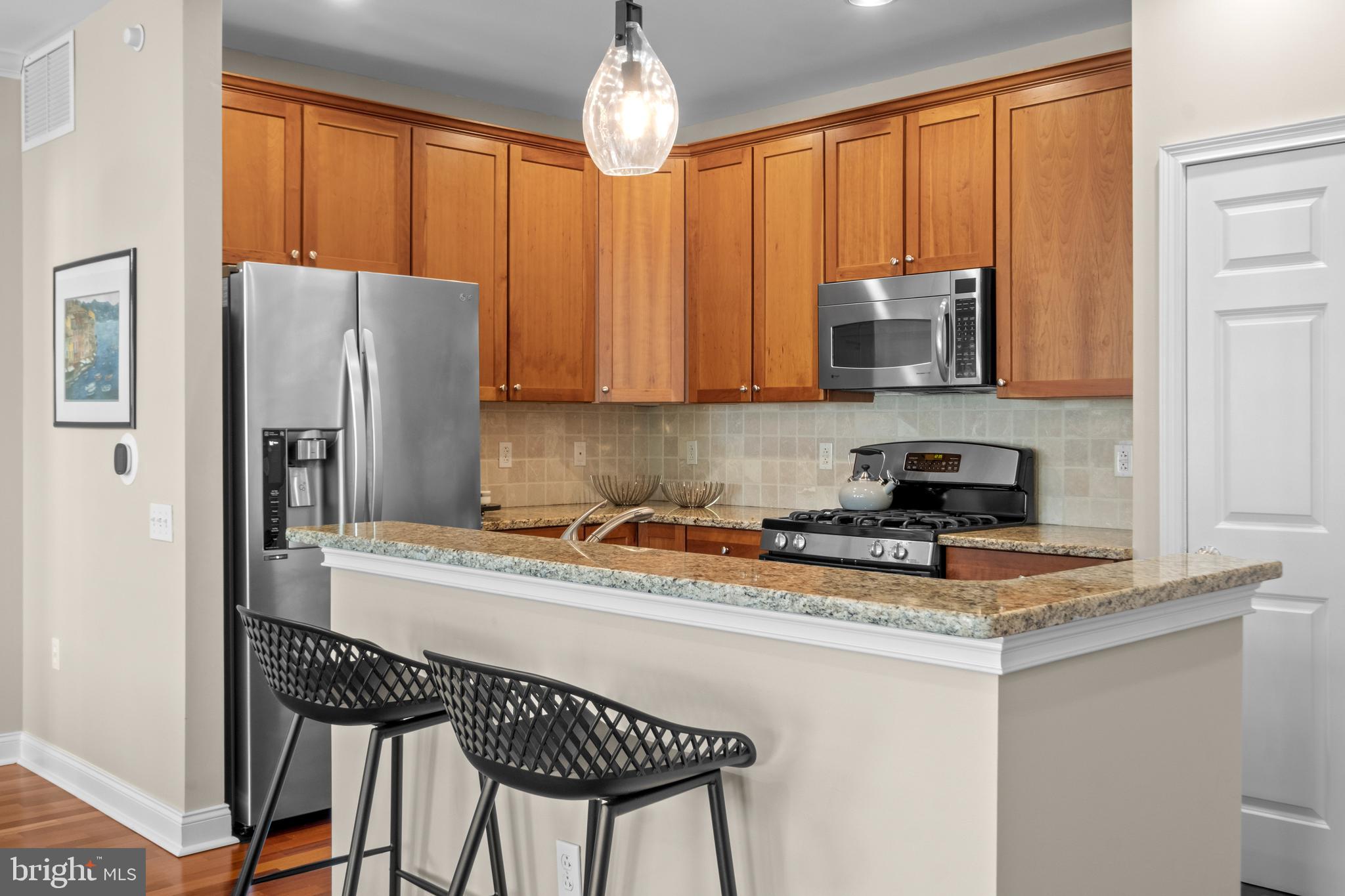 500 ADMIRALS WAY 402