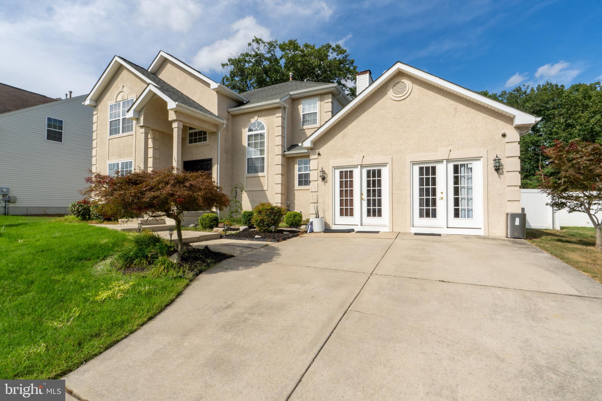 188 ORLANDO DRIVE