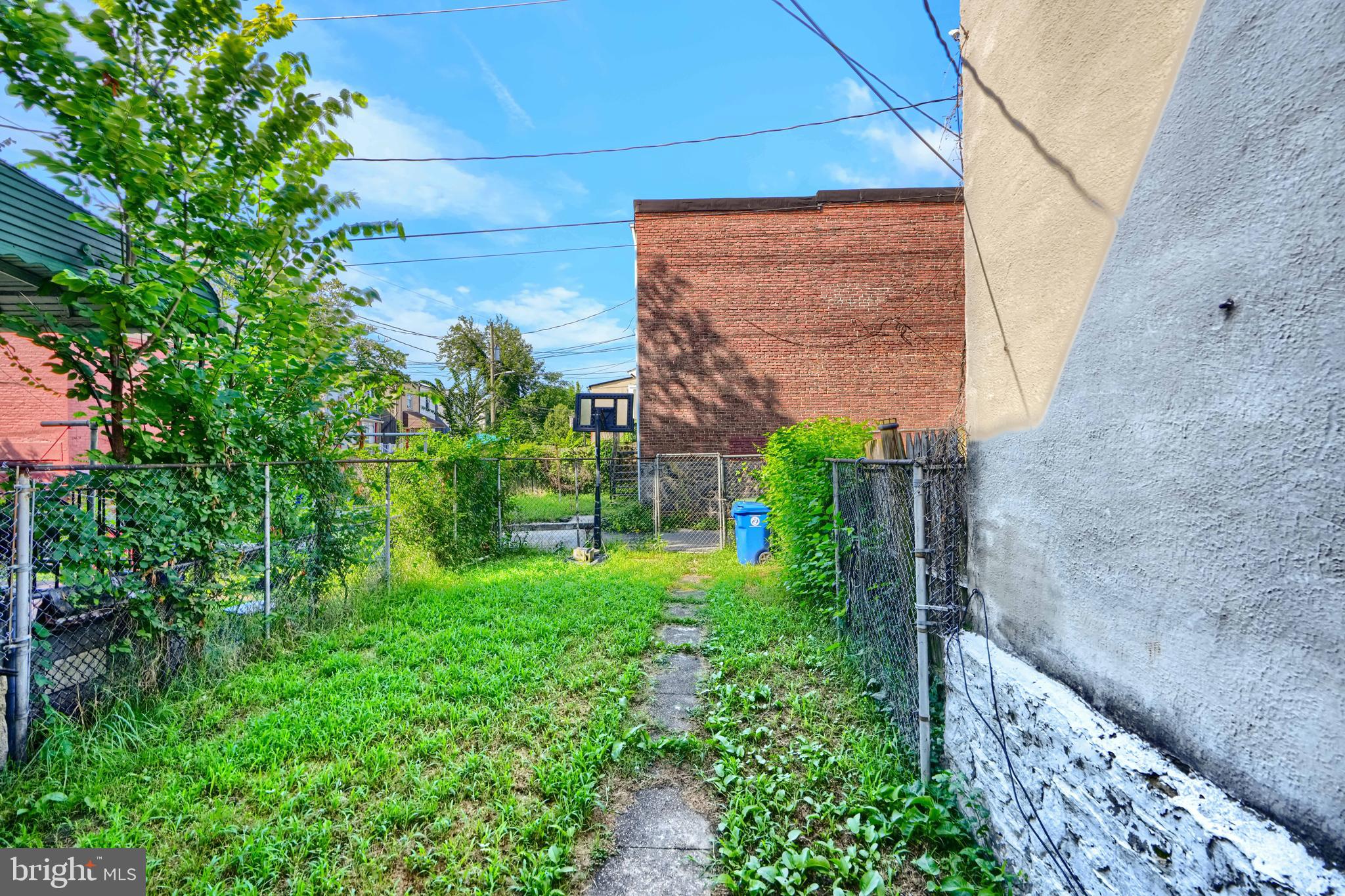 CLIFTON PARK - Residential