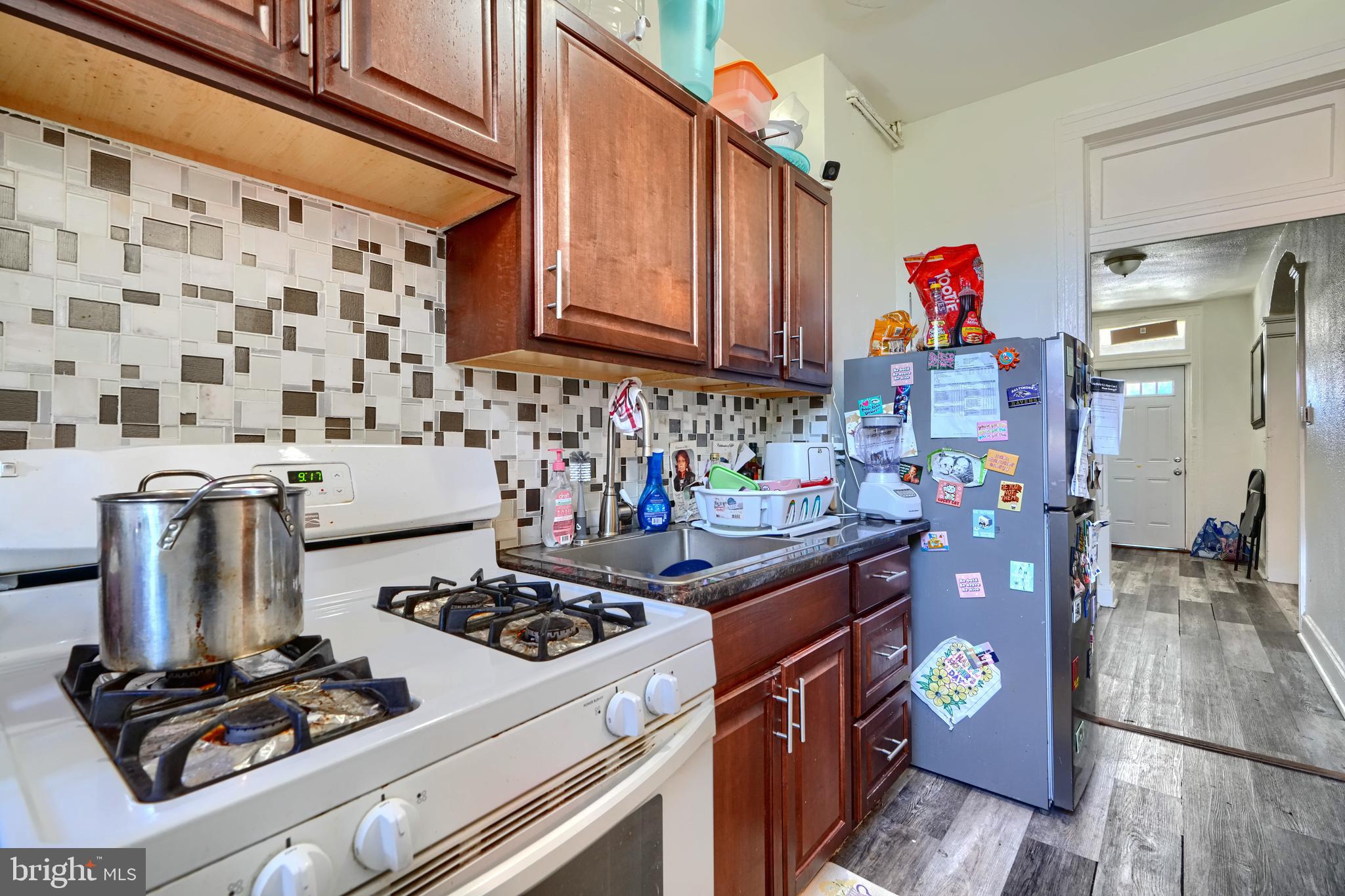 CLIFTON PARK - Residential