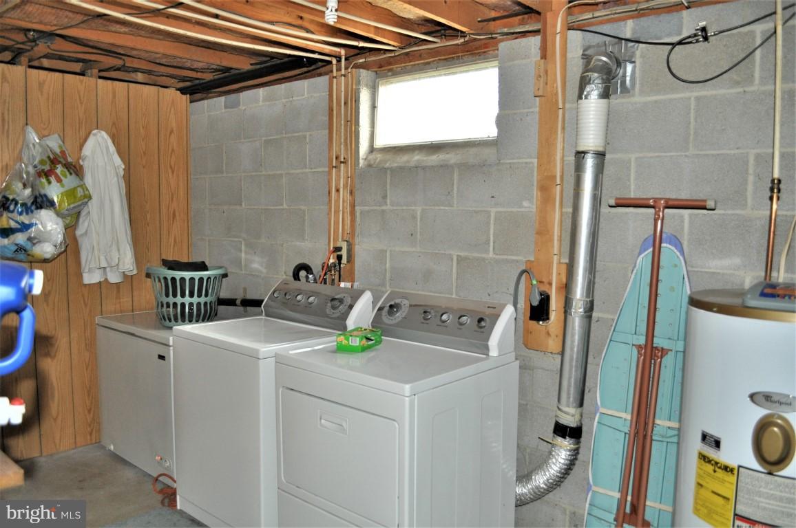 LAKE MEADE - Residential