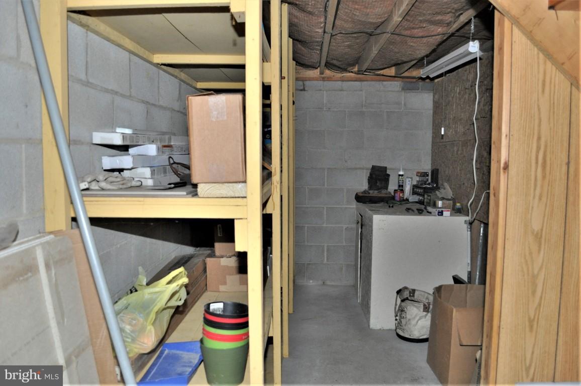 LAKE MEADE - Residential