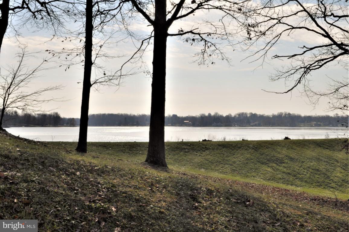 LAKE MEADE - Residential