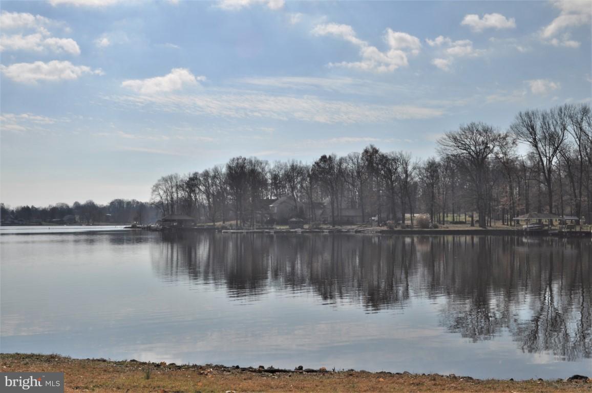 LAKE MEADE - Residential