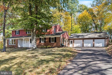 168 LEHIGH DRIVE RICHBORO PA 18954
