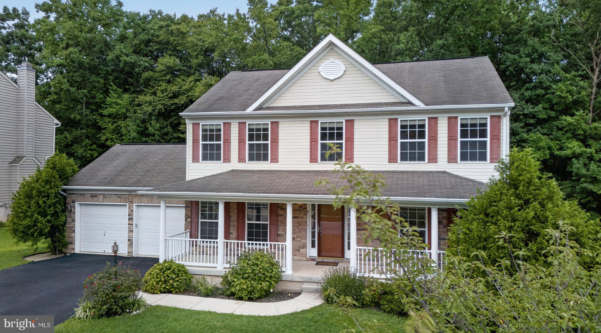 9 RAYDAN WAY