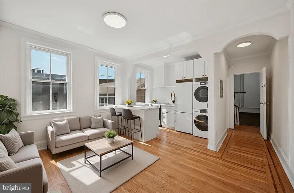 Photo of 1221 N Franklin Street #3R, PHILADELPHIA, PA 19122 (MLS # PAPH2557564)