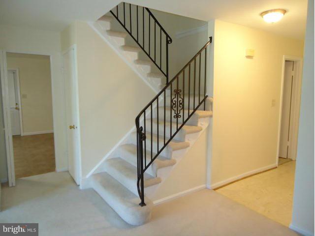 KEMP MILL ESTATES - Residential Lease