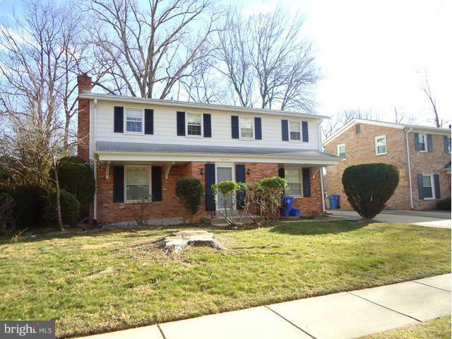 KEMP MILL ESTATES - Residential Lease