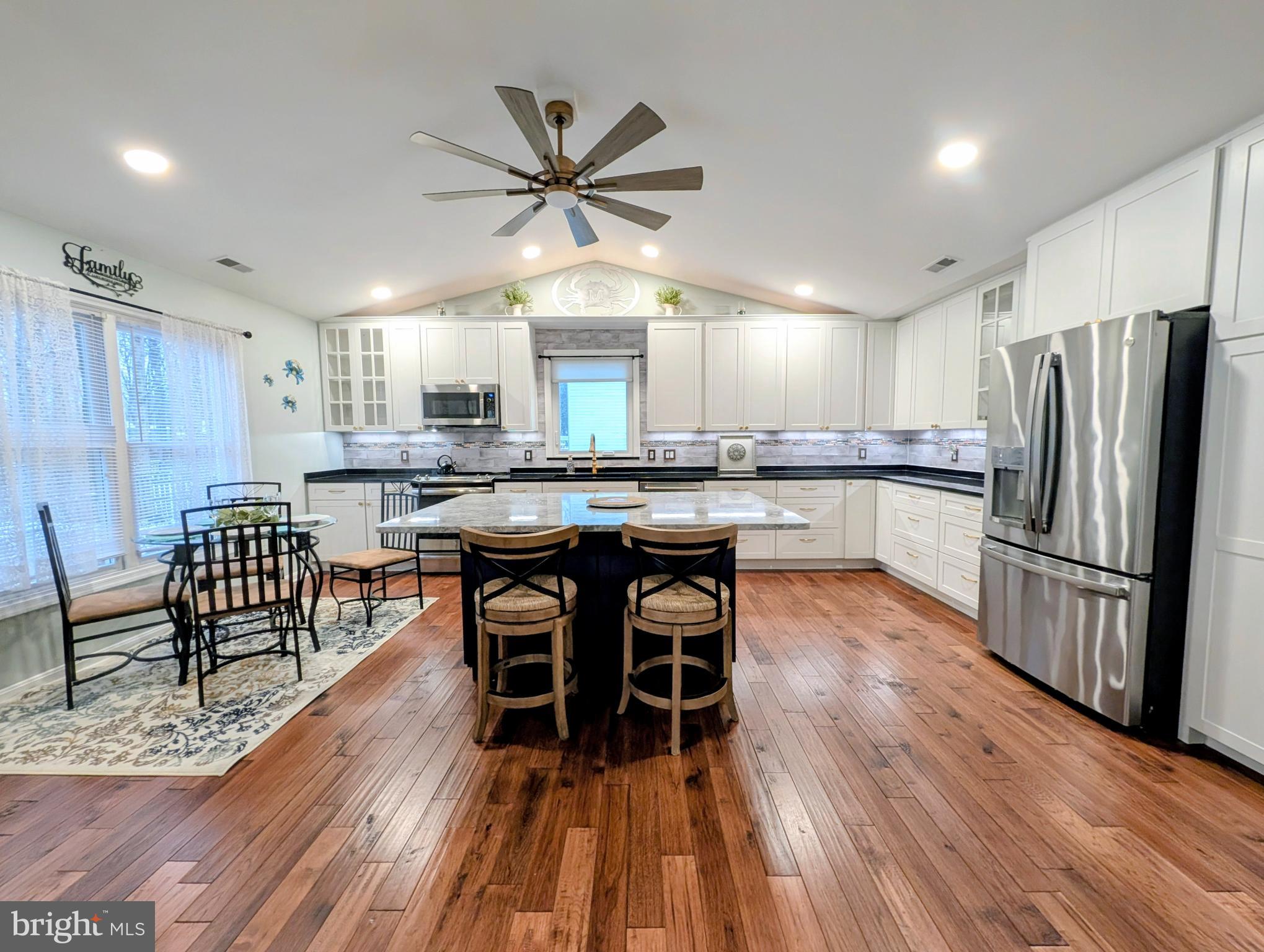 CLOVERFIELDS - Residential