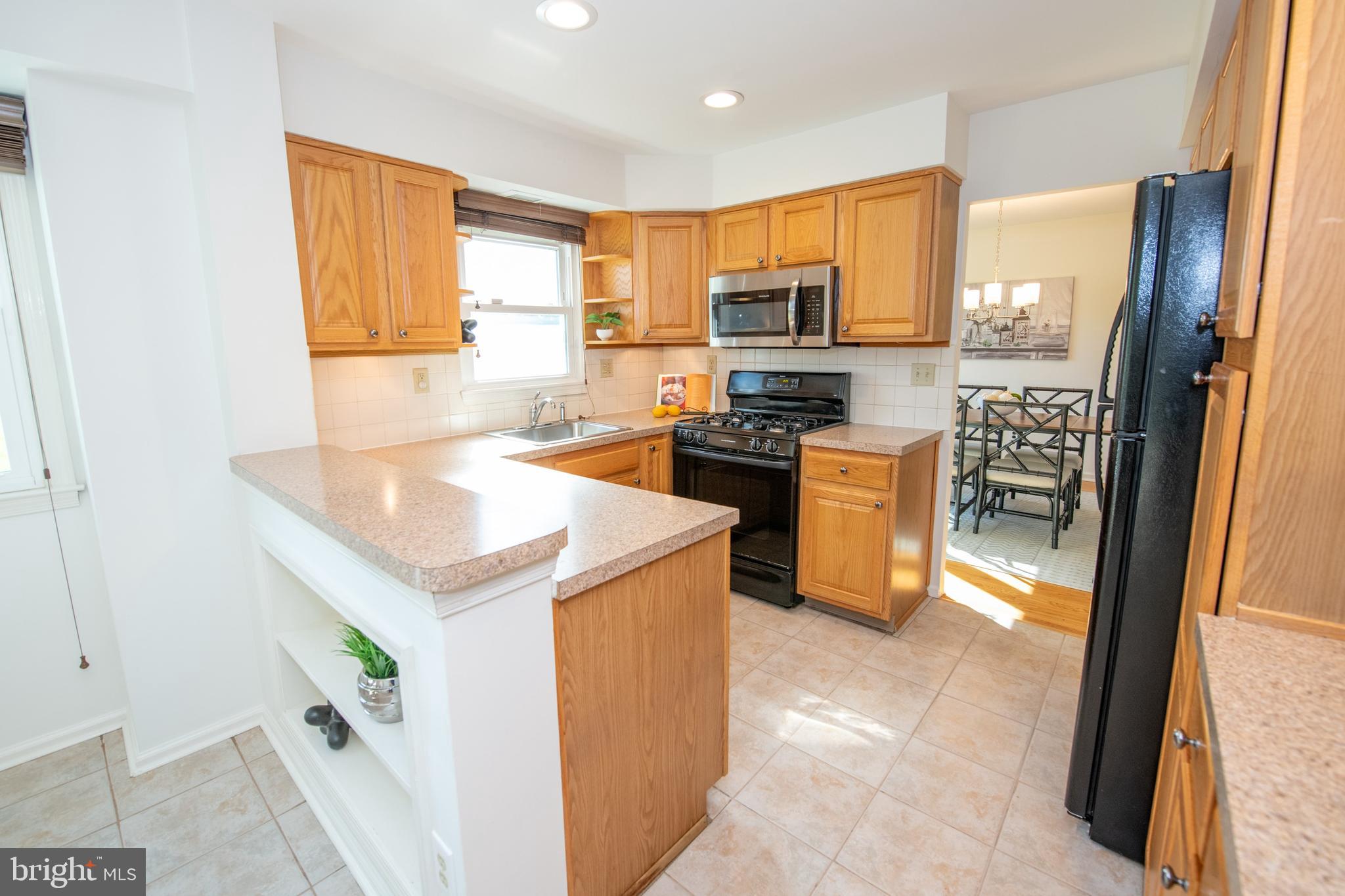 BURGUNDY HILLS - Residential