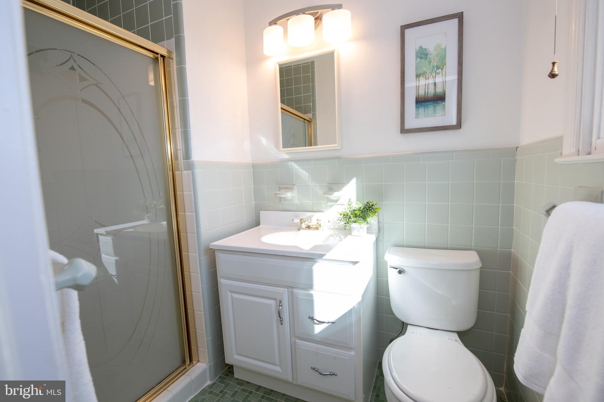 BURGUNDY HILLS - Residential