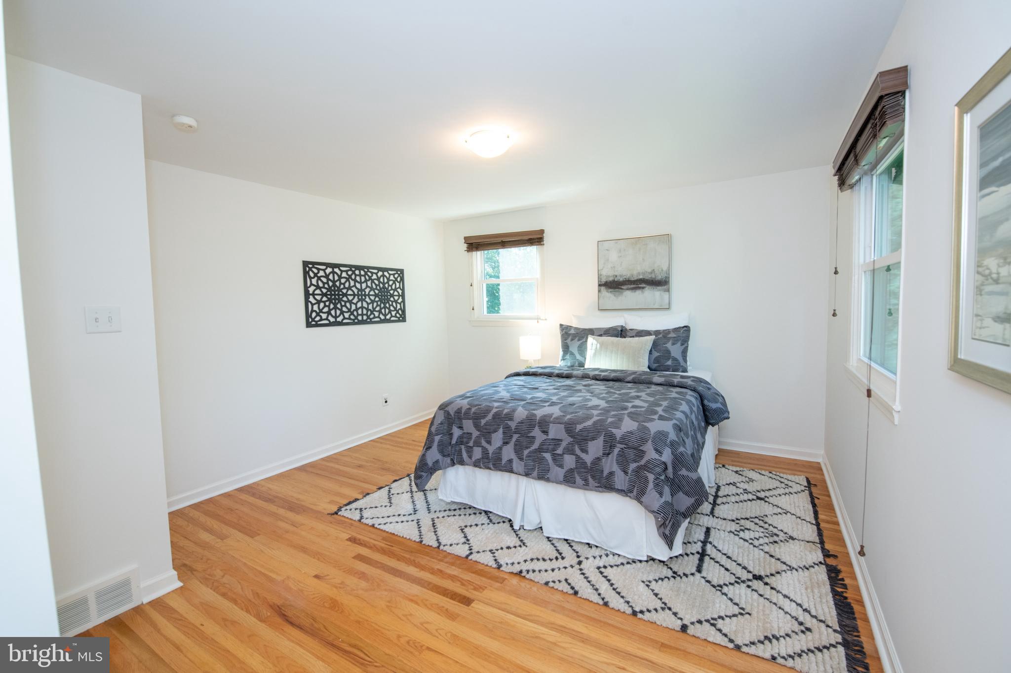 BURGUNDY HILLS - Residential