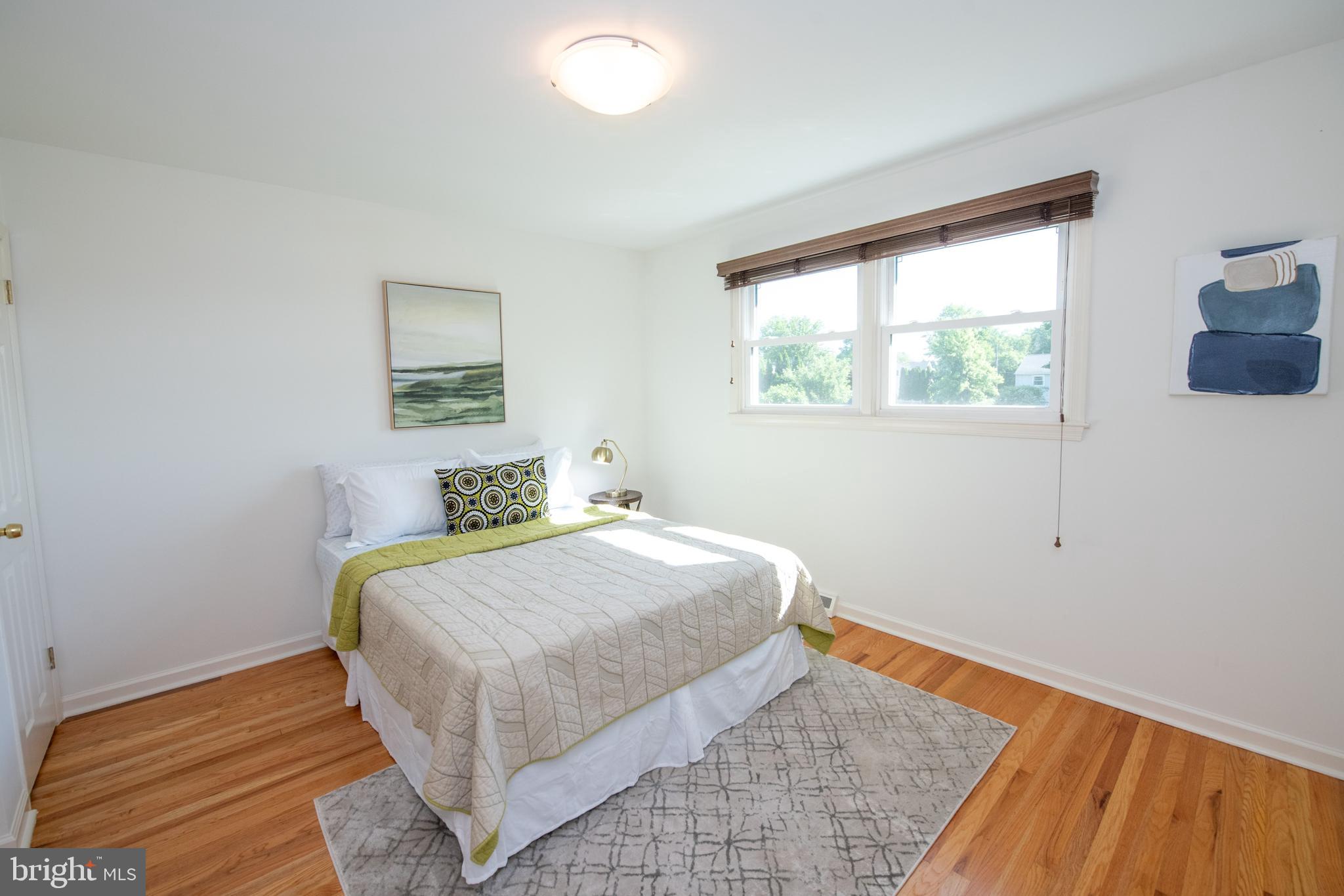 BURGUNDY HILLS - Residential