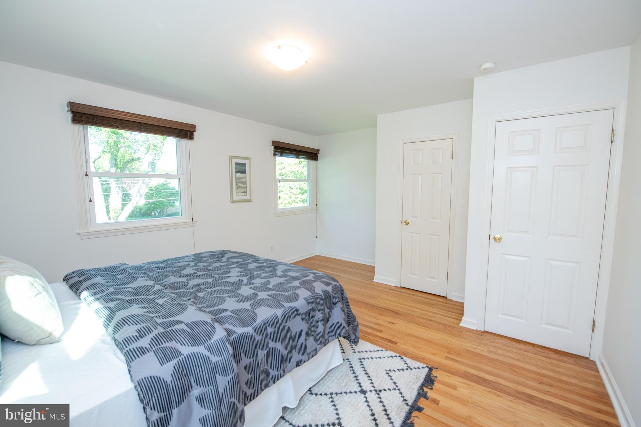 BURGUNDY HILLS - Residential