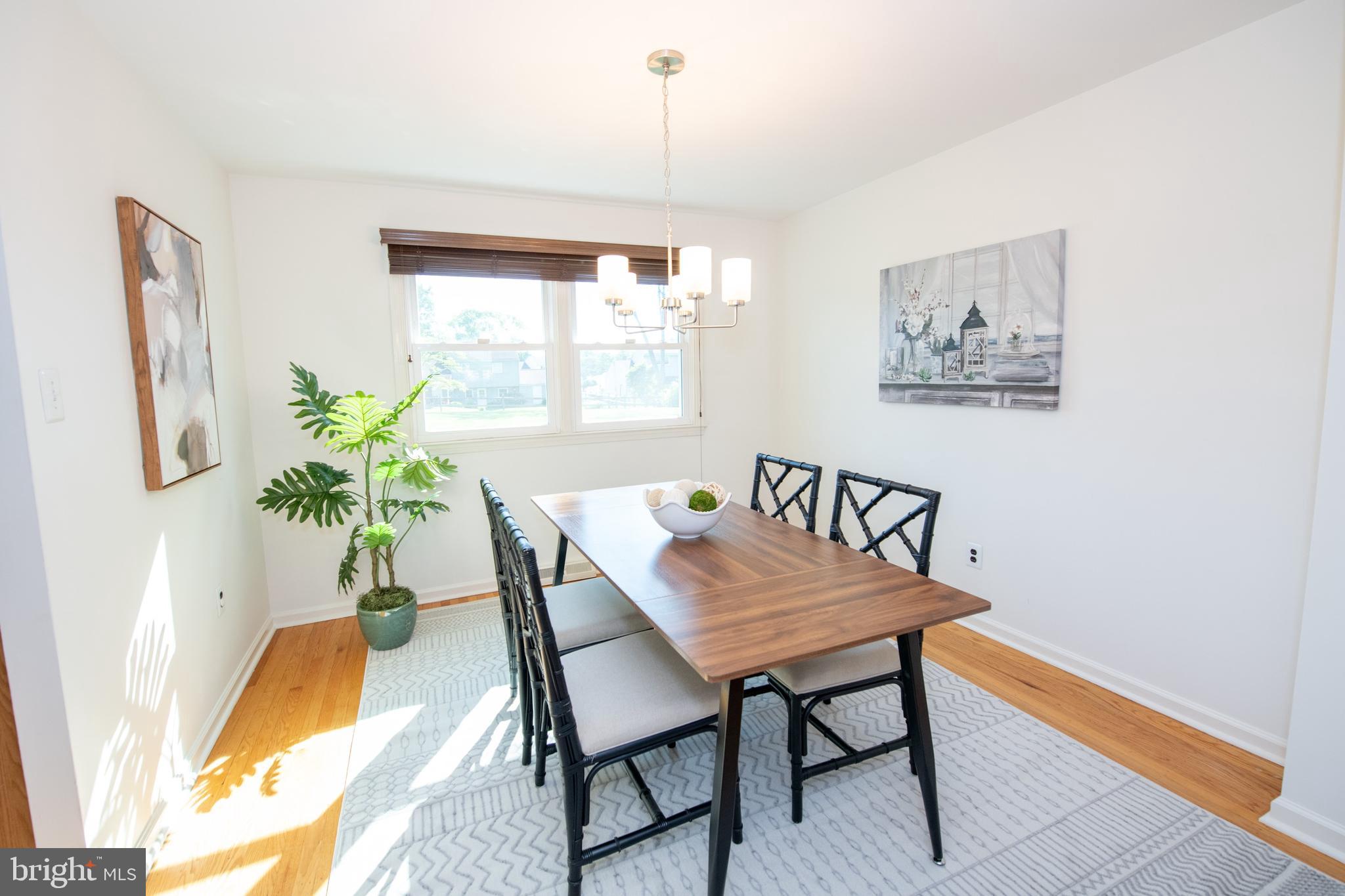 BURGUNDY HILLS - Residential