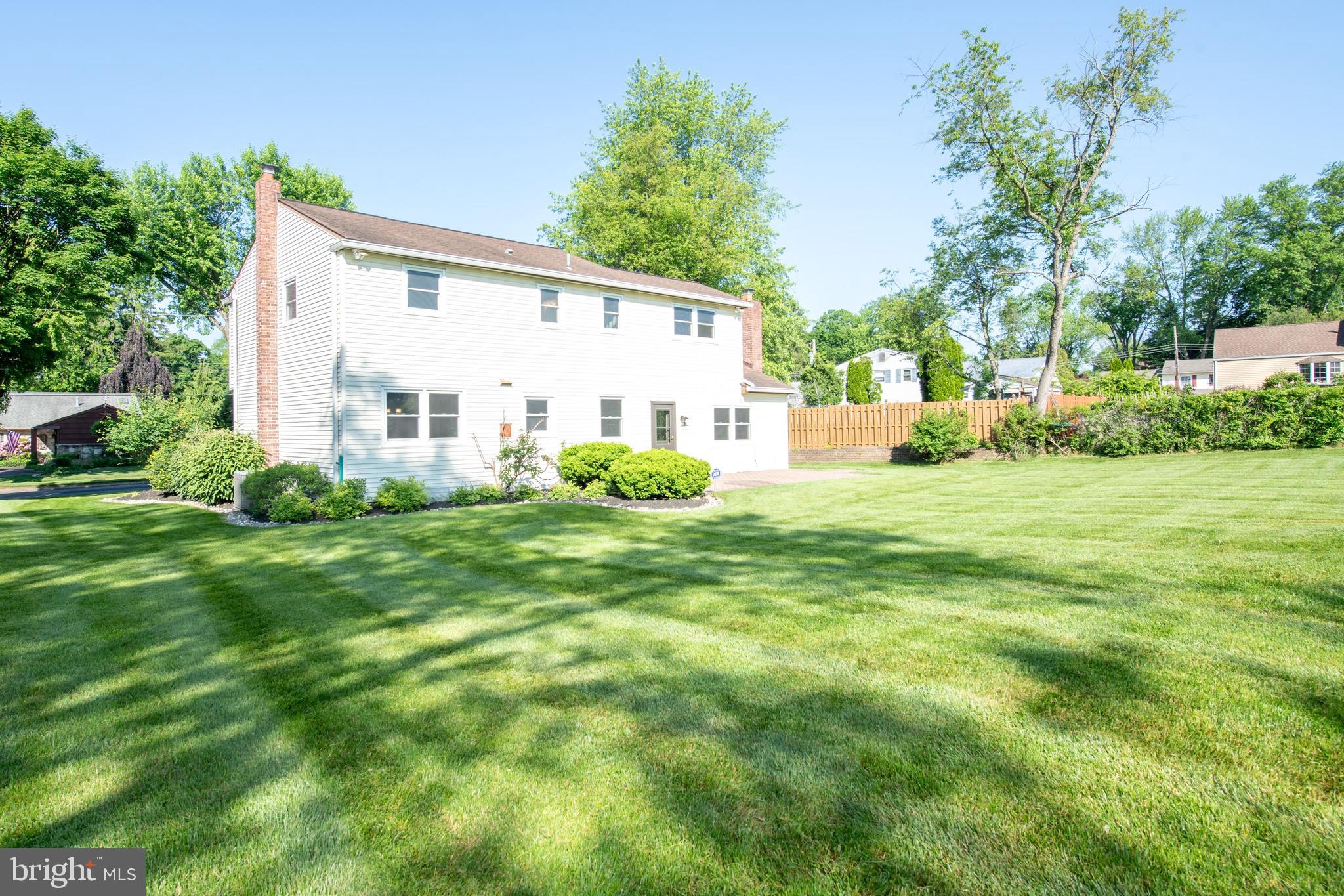 BURGUNDY HILLS - Residential