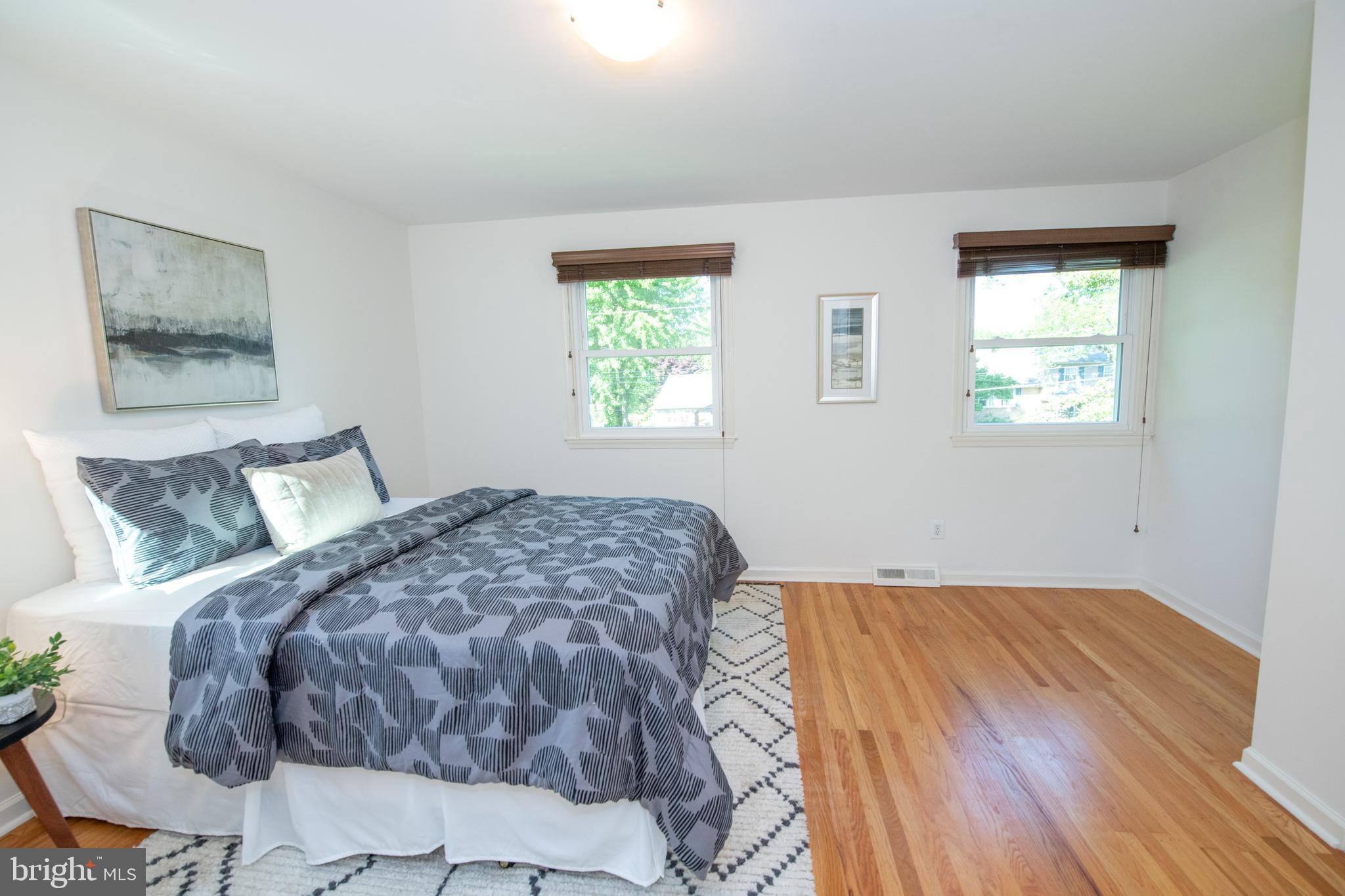 BURGUNDY HILLS - Residential