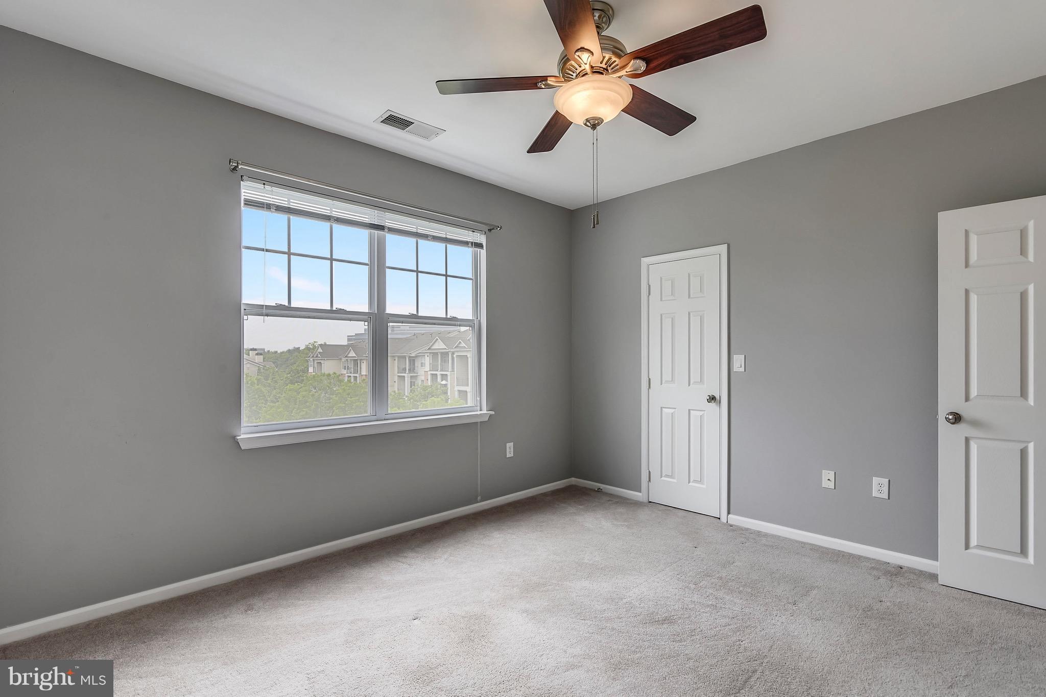 LEGATO CORNER - Residential