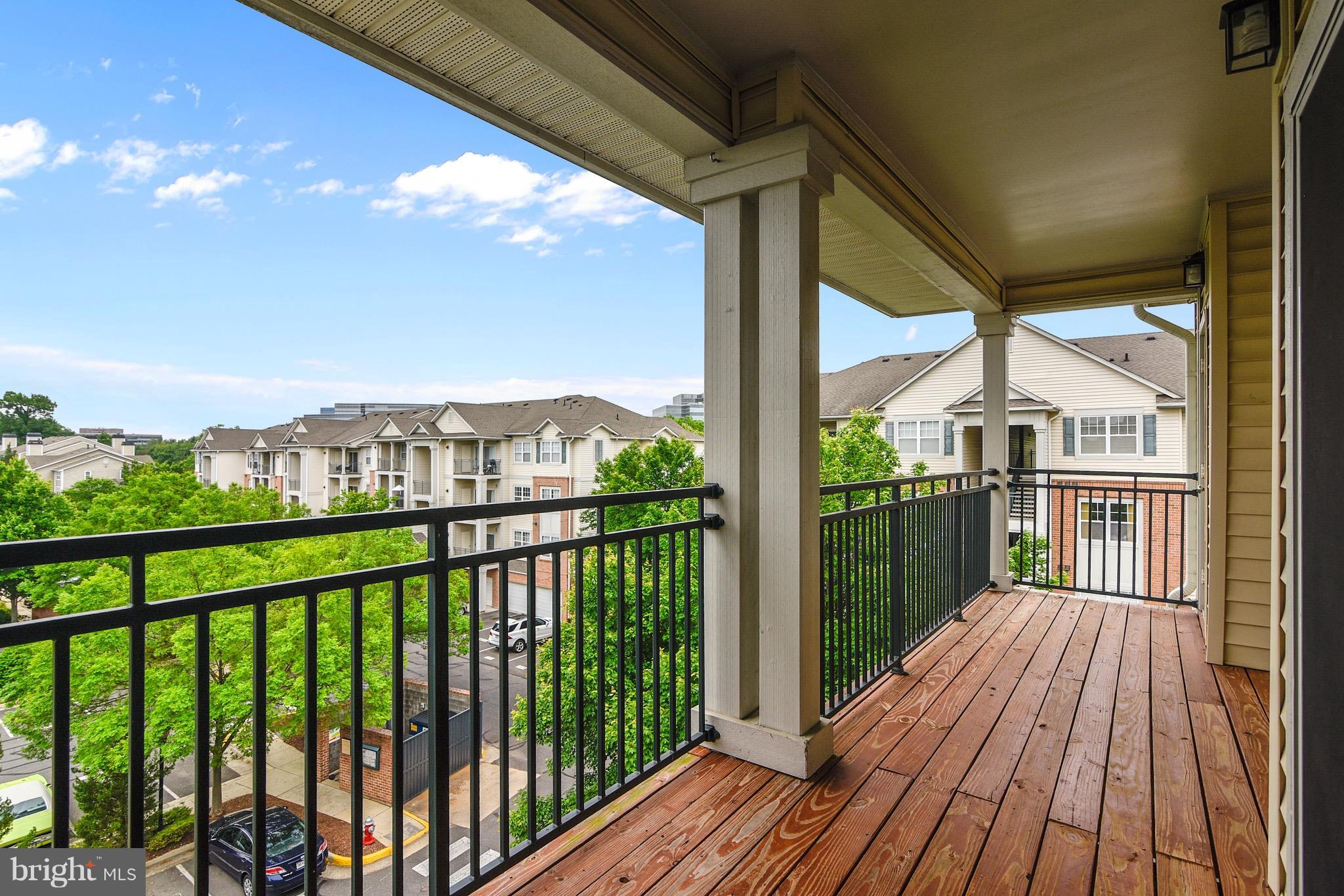 LEGATO CORNER - Residential