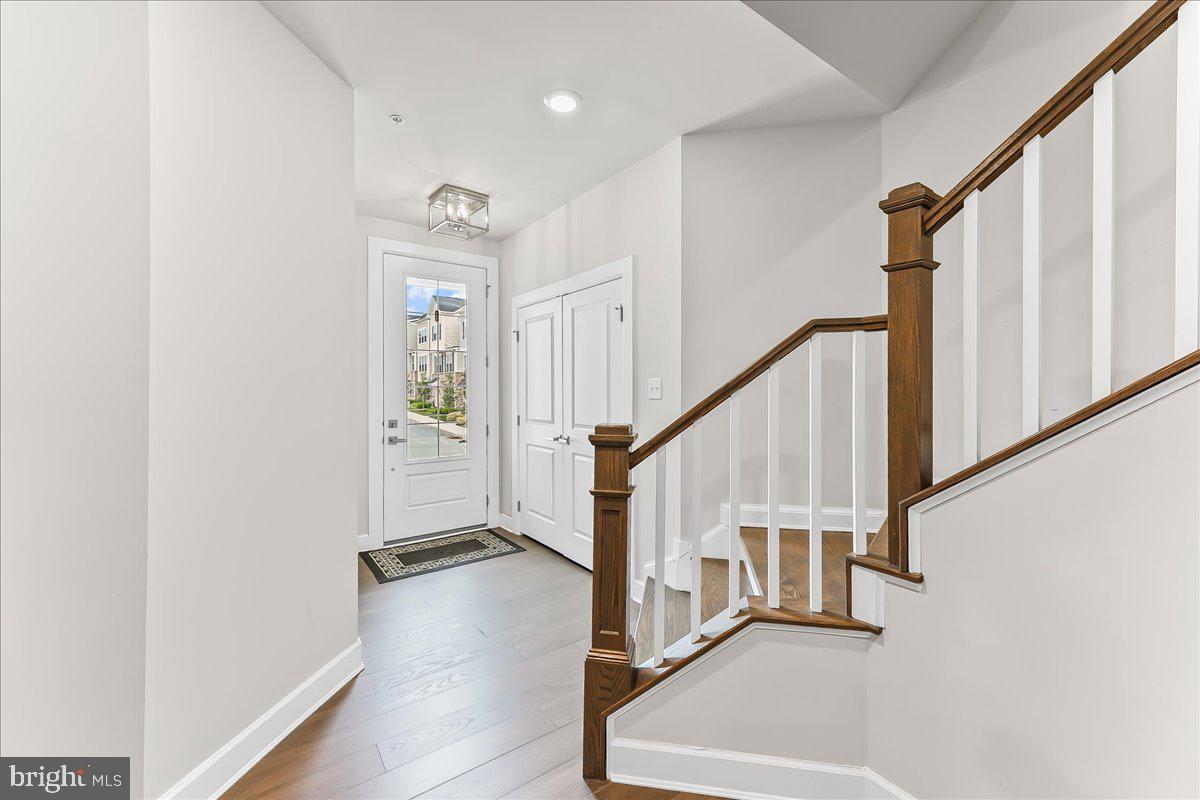 235 W PONDS EDGE DRIVE